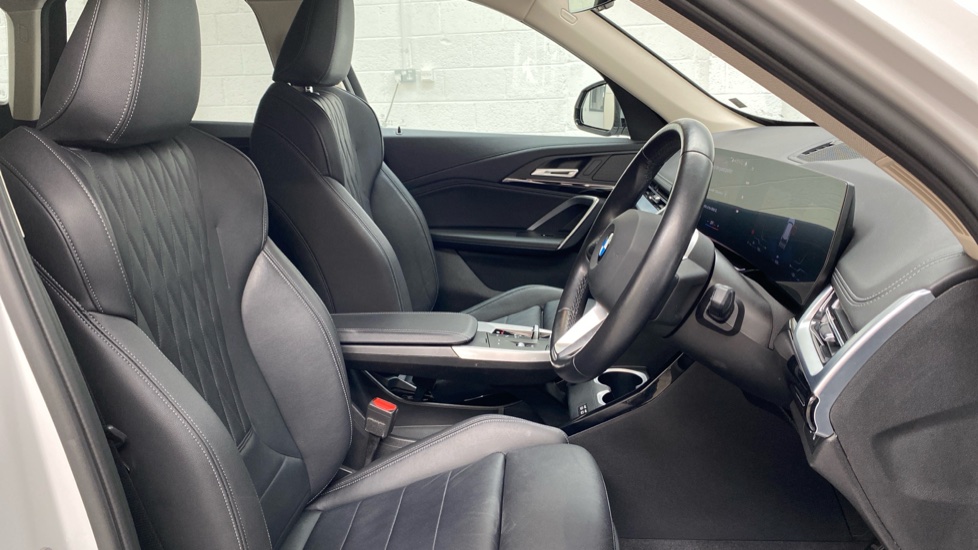 BMW X1 xDrive 23i MHT xLine Premier 5dr Step Auto Petrol Estate - Image 11