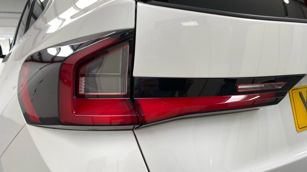 BMW X1 xDrive 23i MHT xLine Premier 5dr Step Auto Petrol Estate - Image 22