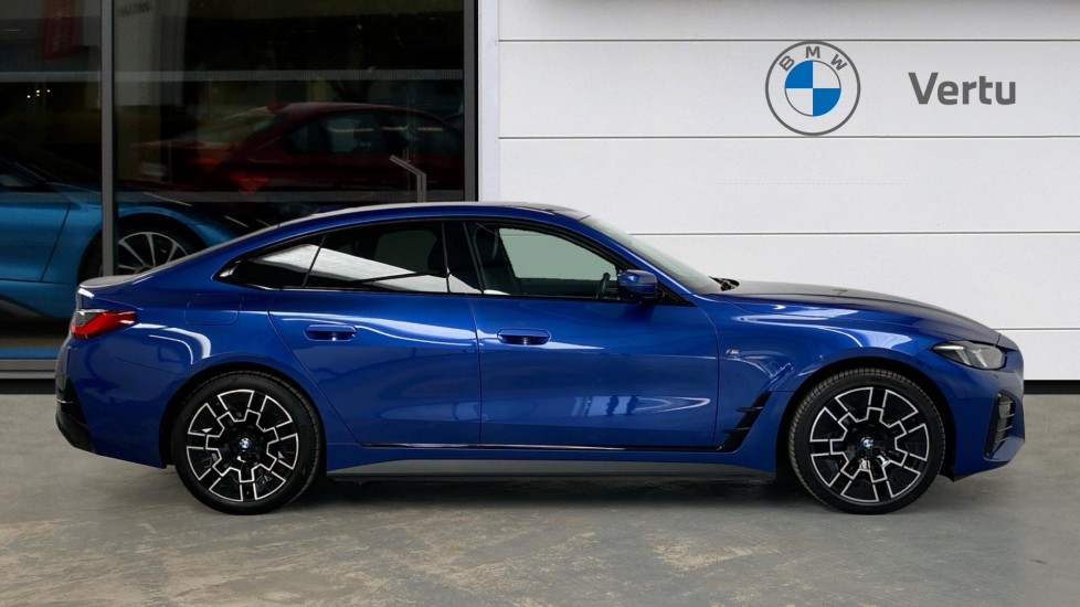 BMW i4 250kW eDrive40 M Sport 83.9kWh 5dr Auto [Tech] Electric Hatchback - Image 3