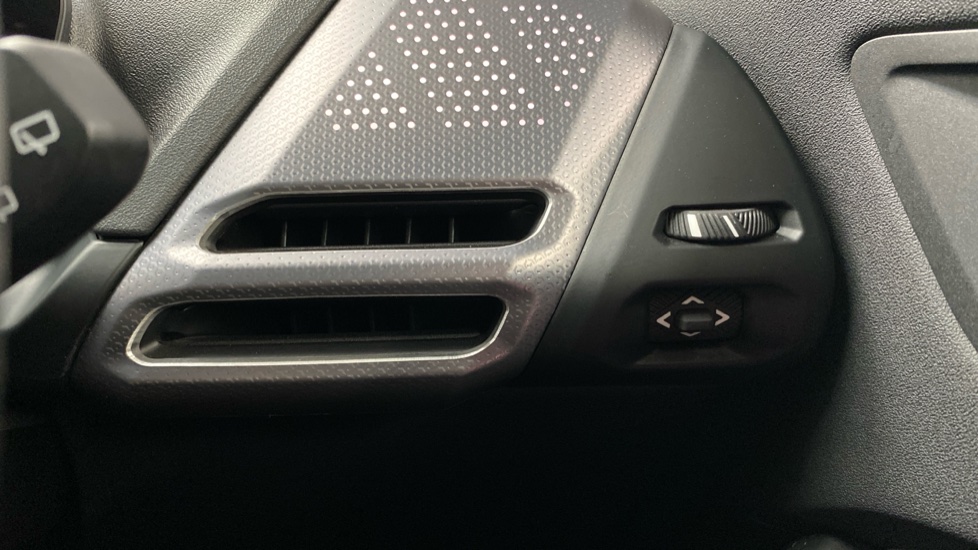 BMW 1 Series 120 M Sport 5dr Step Auto [Tech+/Pro Pack] Petrol Hatchback - Image 40