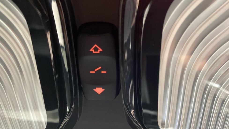 BMW 3 Series 330i M Sport 5dr Step Auto Petrol Estate - Image 30