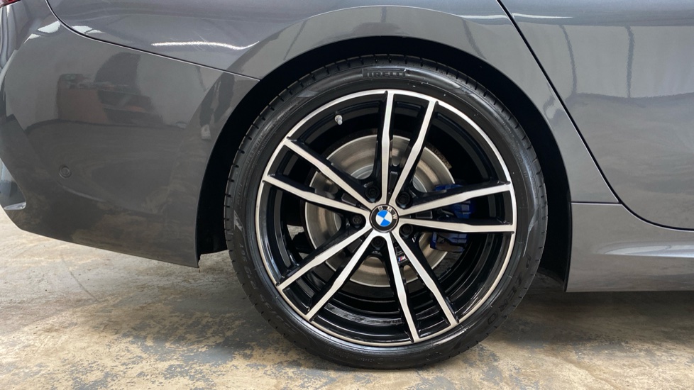 BMW 3 Series 330i M Sport 5dr Step Auto Petrol Estate - Image 38