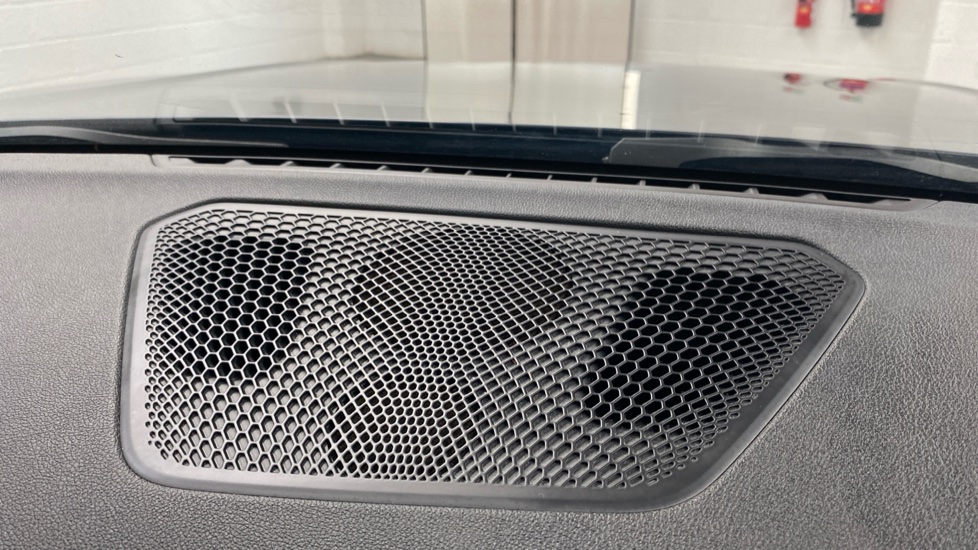 BMW 3 Series 330i M Sport 5dr Step Auto Petrol Estate - Image 61