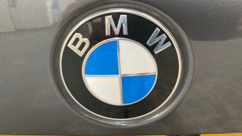 BMW 3 Series 330i M Sport 5dr Step Auto Petrol Estate - Image 74