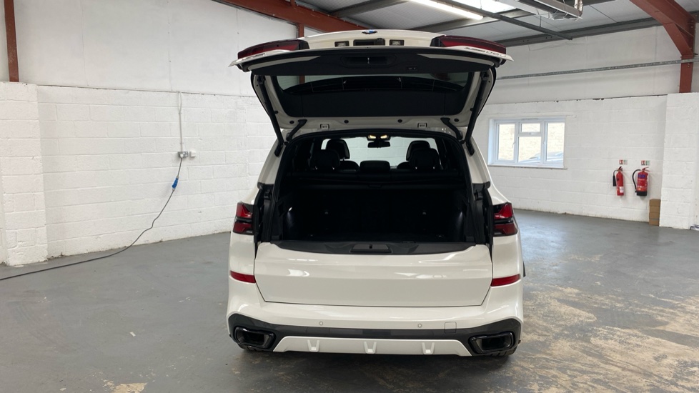 BMW X5 xDrive30d MHT M Sport 5dr Auto [Tech/Pro Pack] Diesel Estate - Image 44