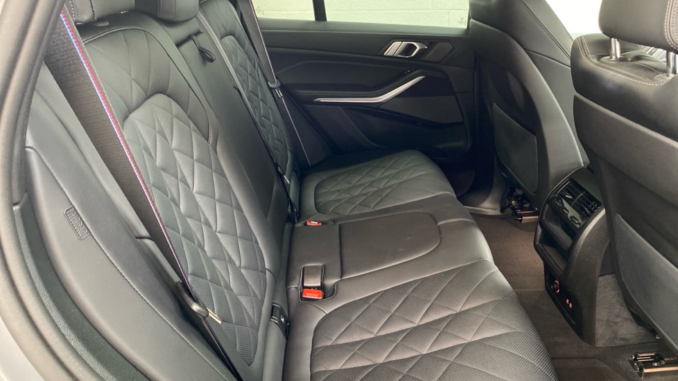 BMW X5 xDrive50e M Sport 5dr Auto [Tech/Pro Pack] Estate - Image 12