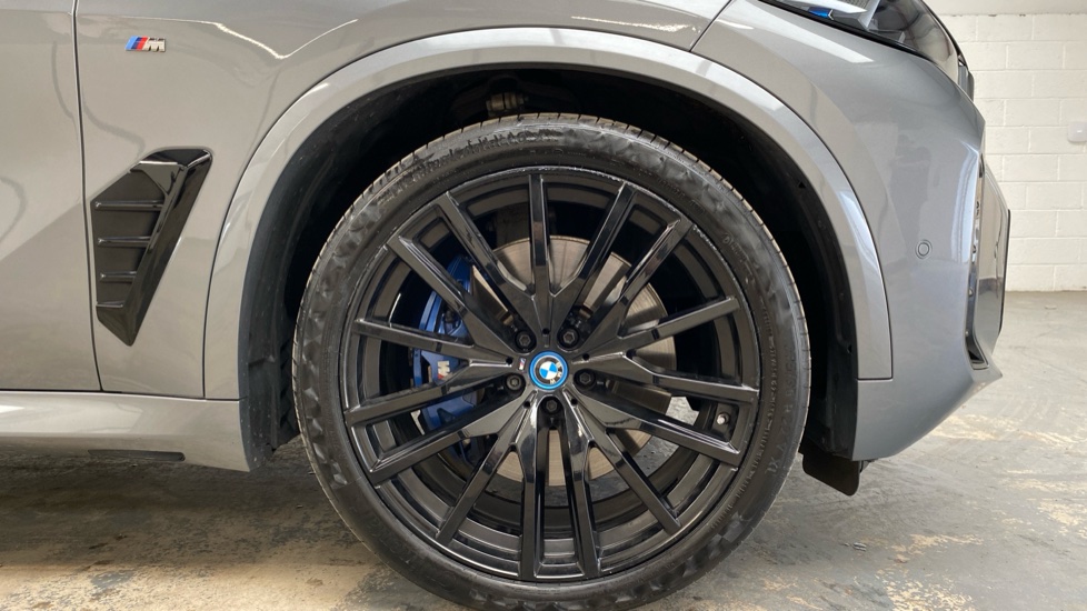 BMW X5 xDrive50e M Sport 5dr Auto [Tech/Pro Pack] Estate - Image 14