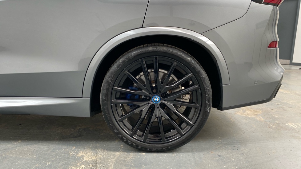 BMW X5 xDrive50e M Sport 5dr Auto [Tech/Pro Pack] Estate - Image 35