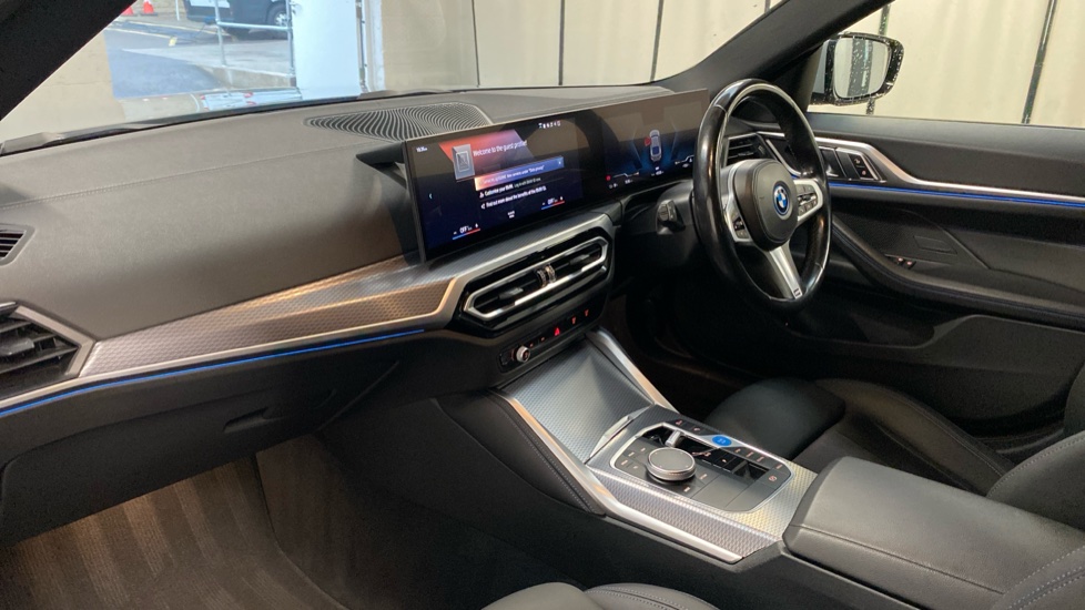 BMW i4 250kW eDrive40 M Sport 83.9kWh 5dr Auto [Pro Pack] Electric Hatchback - Image 7