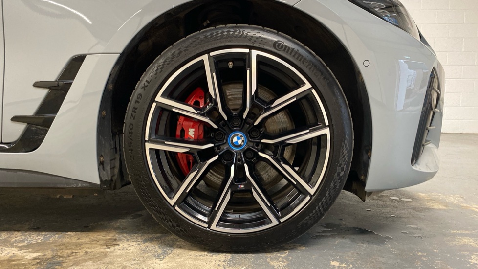 BMW i4 250kW eDrive40 M Sport 83.9kWh 5dr Auto [Pro Pack] Electric Hatchback - Image 14
