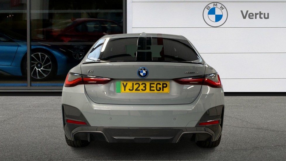 BMW i4 250kW eDrive40 M Sport 83.9kWh 5dr Auto [Pro Pack] Electric Hatchback - Image 15