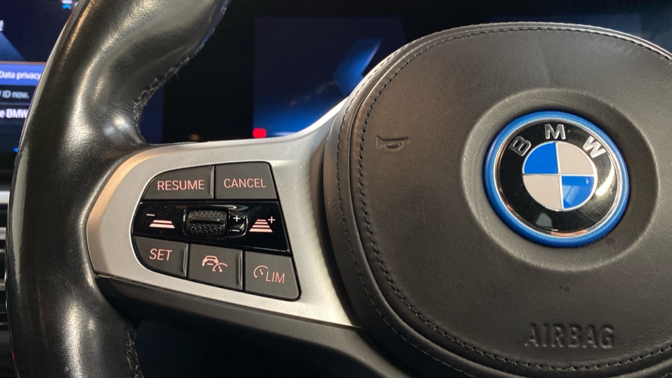 BMW i4 250kW eDrive40 M Sport 83.9kWh 5dr Auto [Pro Pack] Electric Hatchback - Image 17