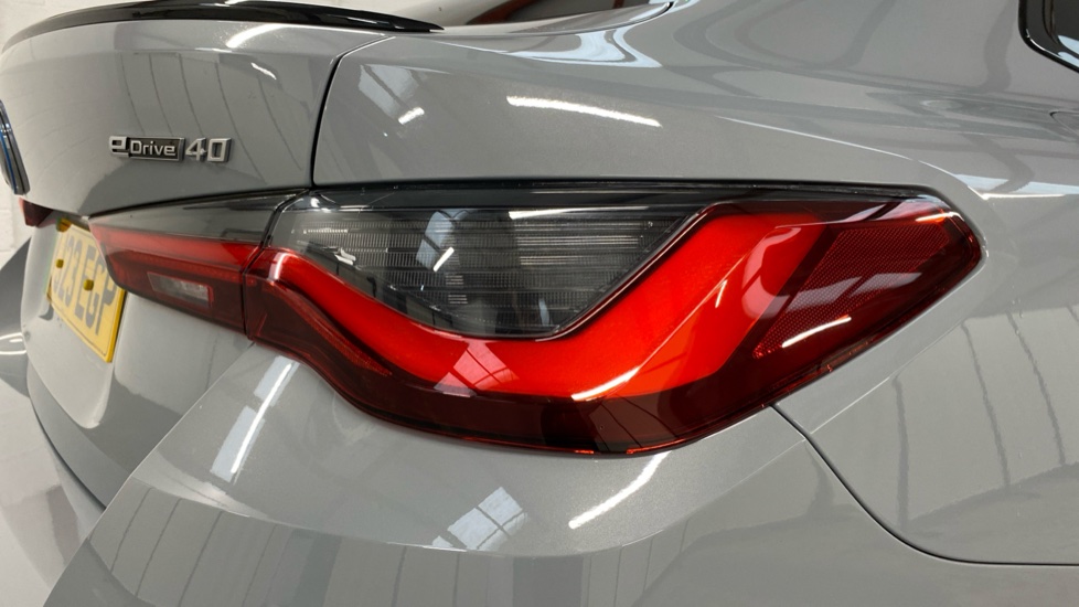 BMW i4 250kW eDrive40 M Sport 83.9kWh 5dr Auto [Pro Pack] Electric Hatchback - Image 22