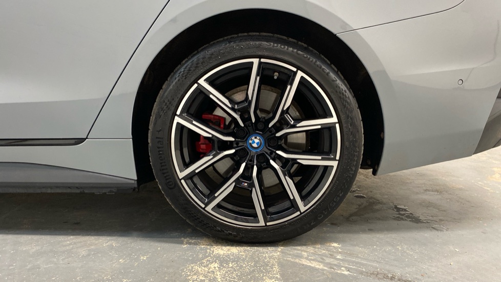 BMW i4 250kW eDrive40 M Sport 83.9kWh 5dr Auto [Pro Pack] Electric Hatchback - Image 28