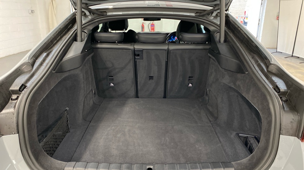 BMW i4 250kW eDrive40 M Sport 83.9kWh 5dr Auto [Pro Pack] Electric Hatchback - Image 29