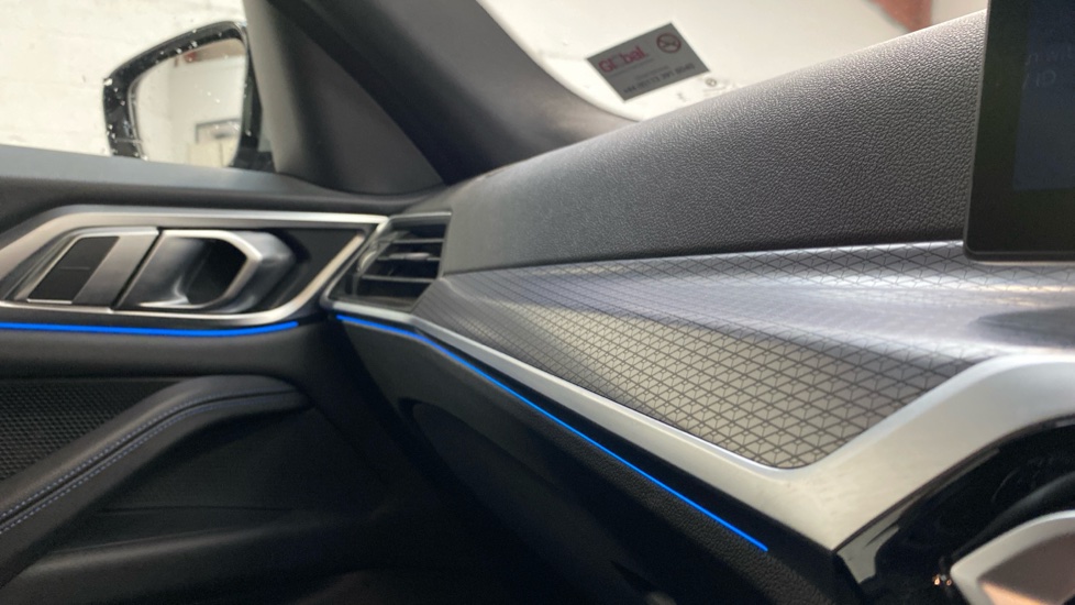 BMW i4 250kW eDrive40 M Sport 83.9kWh 5dr Auto [Pro Pack] Electric Hatchback - Image 43