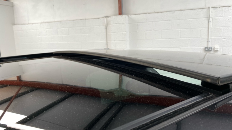 BMW iX1 230kW xDrive30 M Sport 65kWh 5dr Auto Electric Estate - Image 27