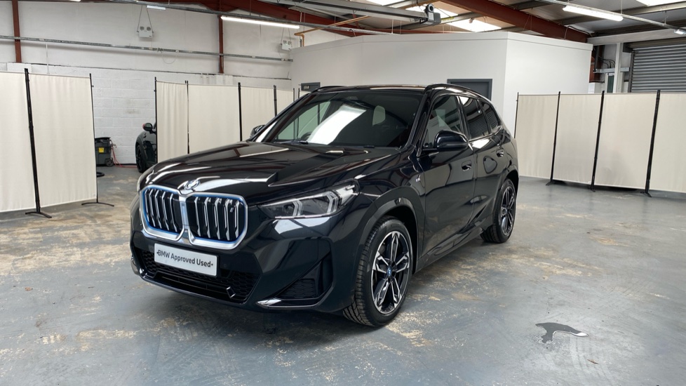 BMW iX1 230kW xDrive30 M Sport 65kWh 5dr Auto Electric Estate - Image 33
