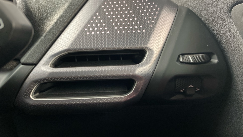 BMW 1 Series 120 M Sport 5dr Step Auto [Pro Pack] Petrol Hatchback - Image 39