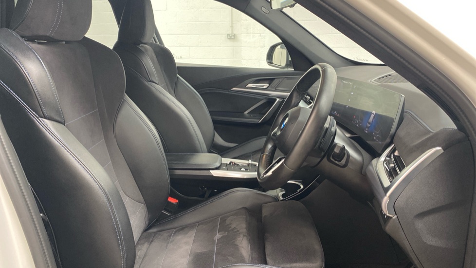 BMW X1 sDrive 20i MHT M Sport 5dr Step Auto Petrol Estate - Image 11