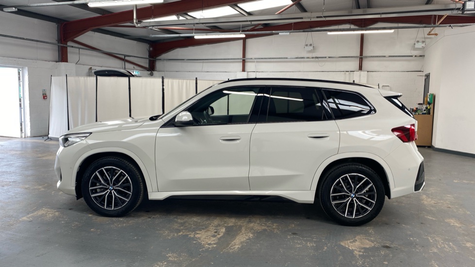 BMW X1 sDrive 20i MHT M Sport 5dr Step Auto Petrol Estate - Image 29