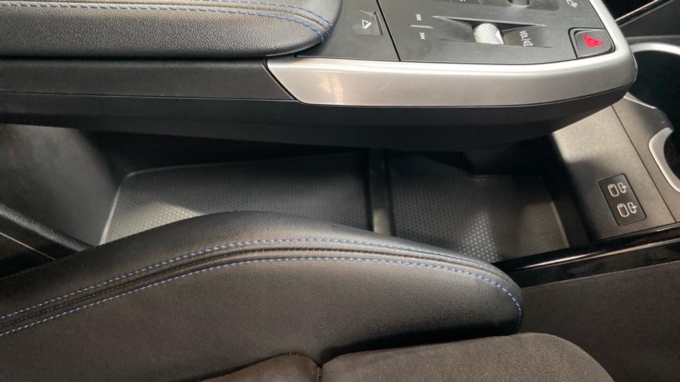 BMW X1 sDrive 20i MHT M Sport 5dr Step Auto Petrol Estate - Image 62