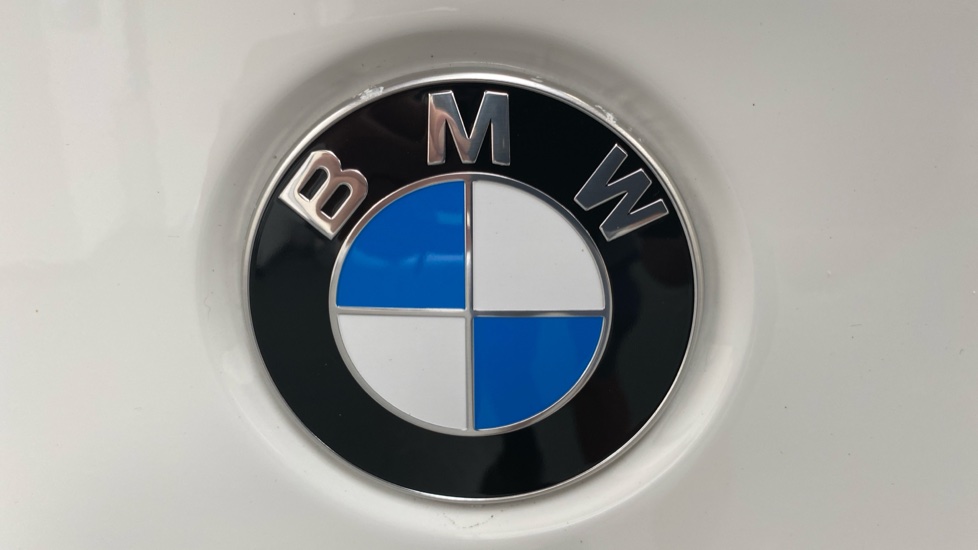 BMW X1 sDrive 20i MHT M Sport 5dr Step Auto Petrol Estate - Image 72