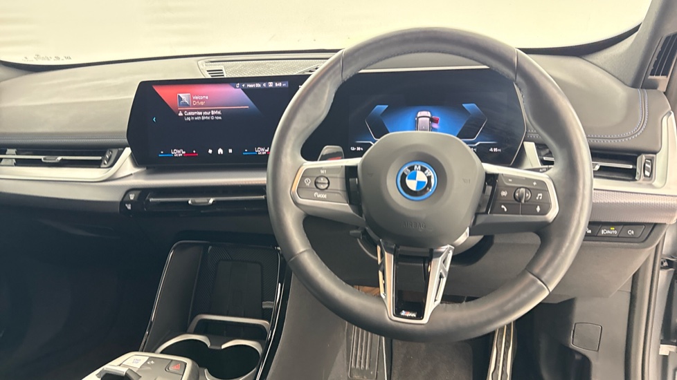BMW iX1 230kW xDrive30 M Sport 65kWh 5dr Auto Tech/Pro/22 Electric Estate - Image 5