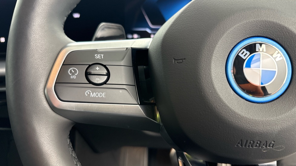 BMW iX1 230kW xDrive30 M Sport 65kWh 5dr Auto Tech/Pro/22 Electric Estate - Image 17