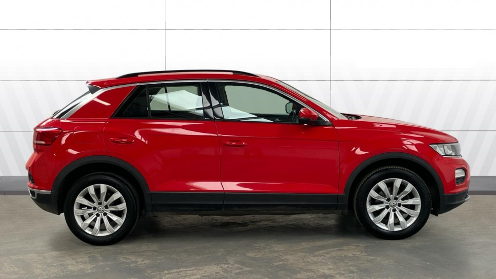 Volkswagen T-Roc 1.0 TSI SE 5dr Petrol Hatchback - Image 3