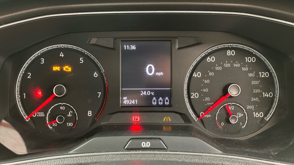 Volkswagen T-Roc 1.0 TSI SE 5dr Petrol Hatchback - Image 9
