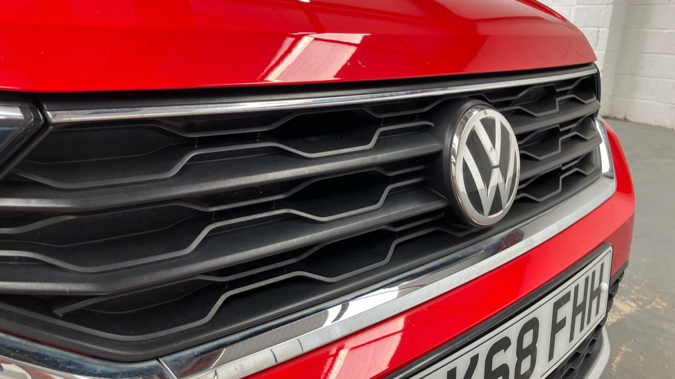 Volkswagen T-Roc 1.0 TSI SE 5dr Petrol Hatchback - Image 25