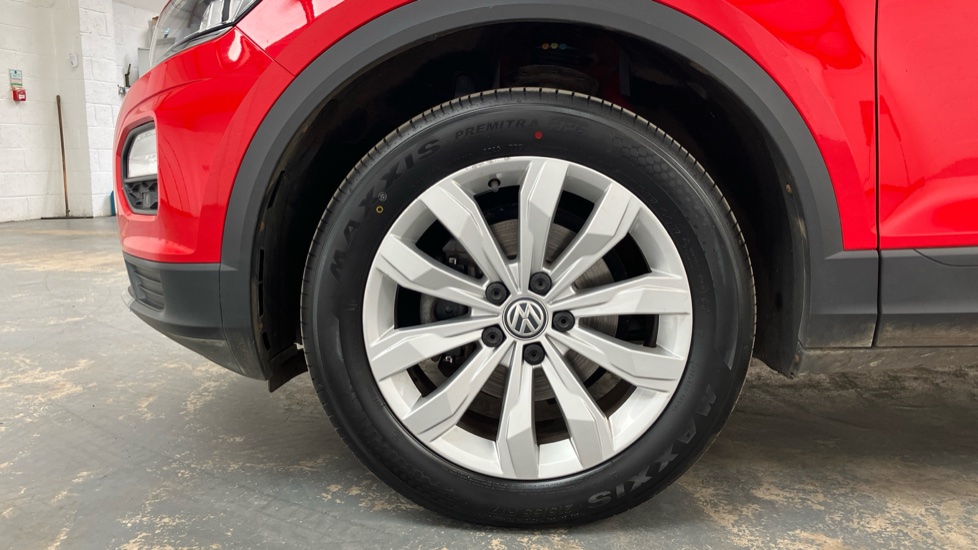 Volkswagen T-Roc 1.0 TSI SE 5dr Petrol Hatchback - Image 27