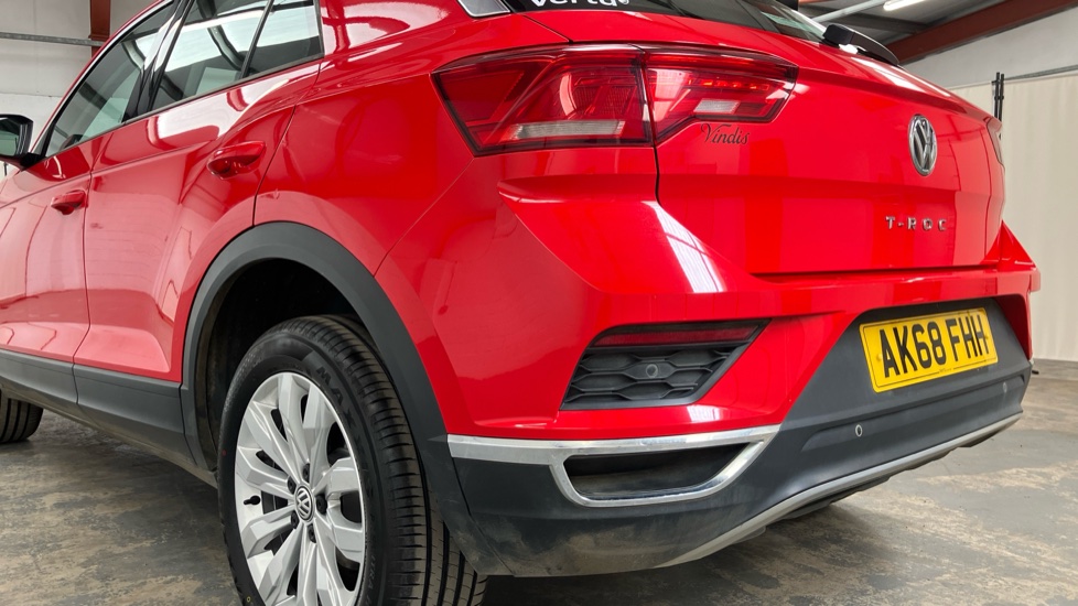 Volkswagen T-Roc 1.0 TSI SE 5dr Petrol Hatchback - Image 32