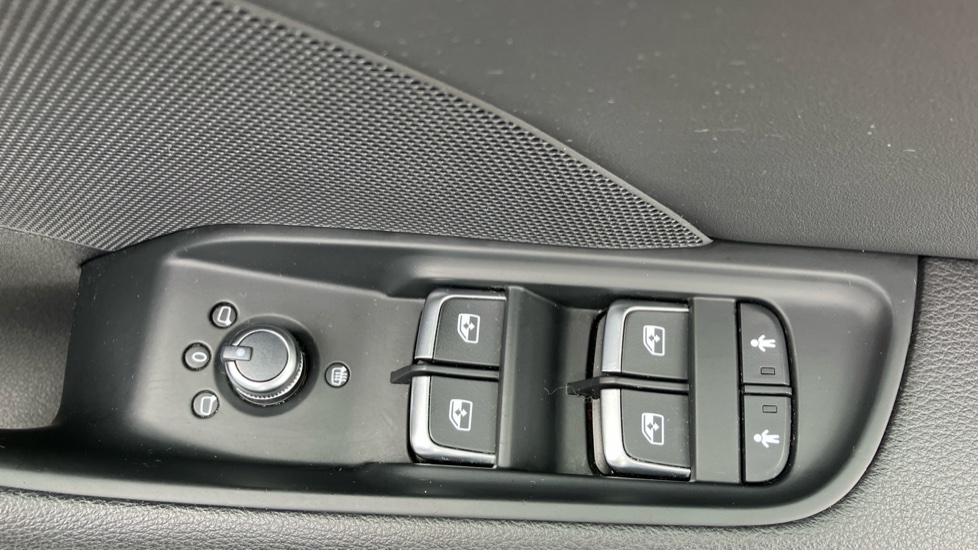 Audi A3 S3 TFSI 300 Quattro 5dr S Tronic Petrol Hatchback - Image 47
