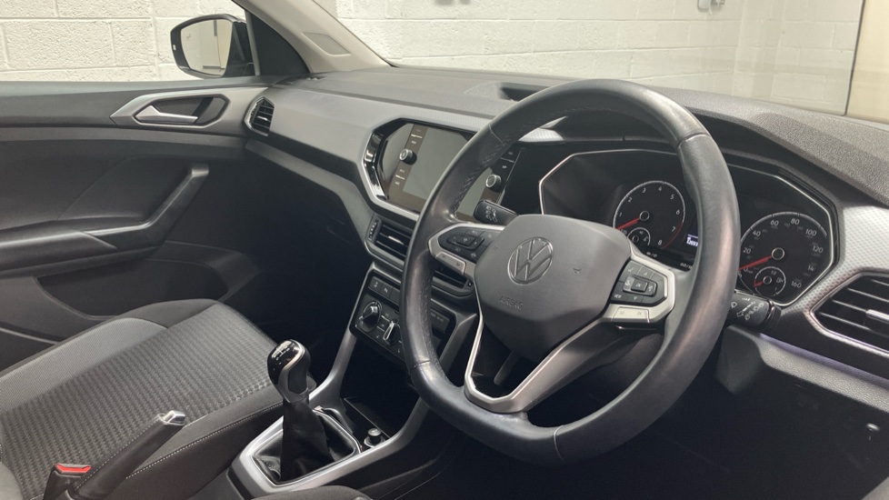 Volkswagen T-Cross 1.0 TSI 110 Active 5dr Petrol Estate - Image 6