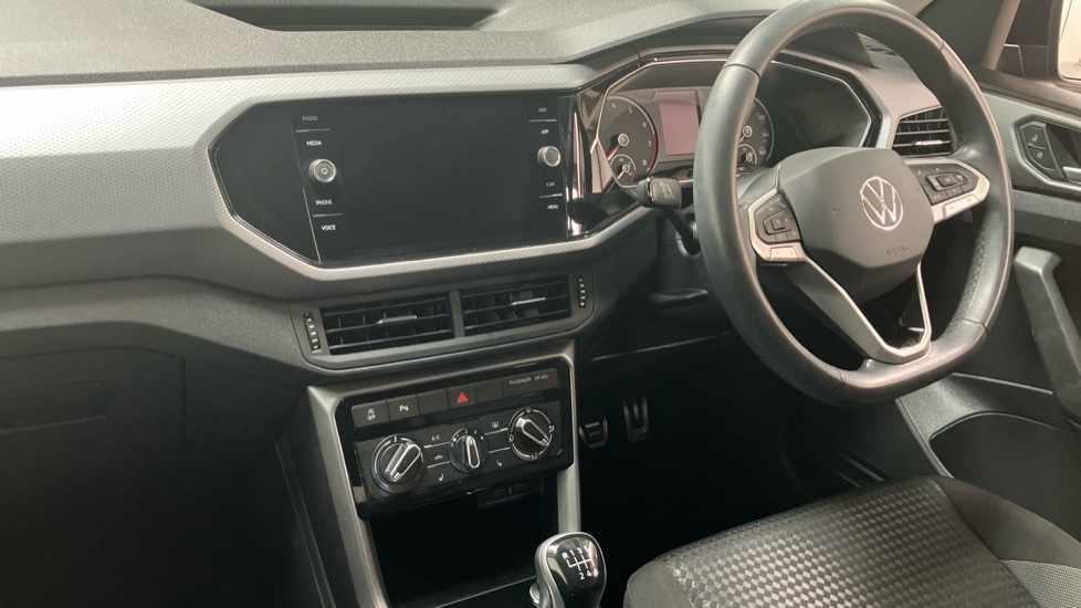 Volkswagen T-Cross 1.0 TSI 110 Active 5dr Petrol Estate - Image 7