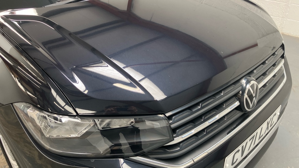 Volkswagen T-Cross 1.0 TSI 110 Active 5dr Petrol Estate - Image 30