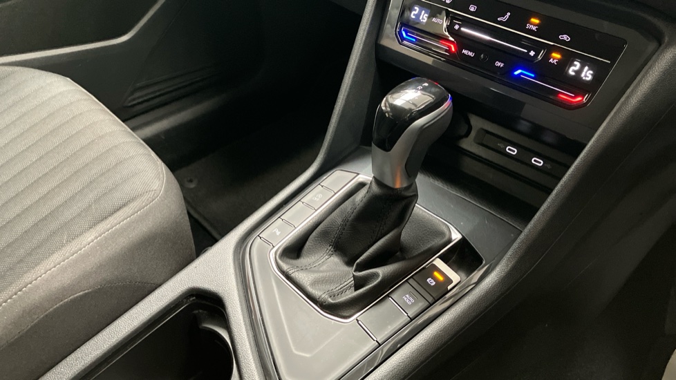 Volkswagen Tiguan Allspace 1.5 TSI Life 5dr DSG Petrol Estate - Image 10