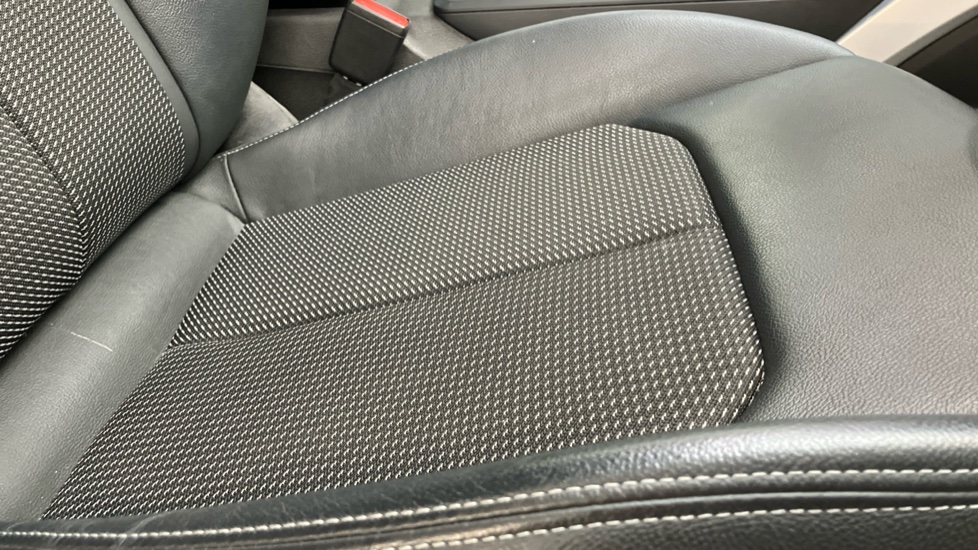 Audi Q2 30 TFSI Black Edition 5dr Petrol Estate - Image 52