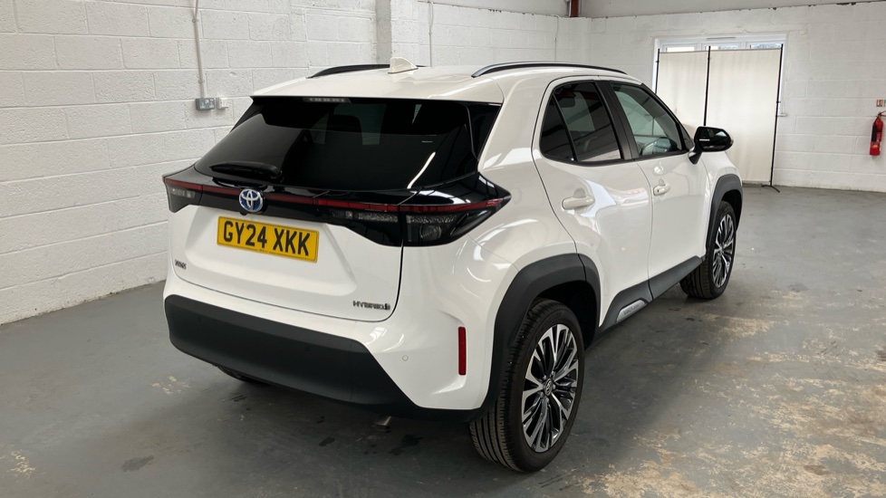 Toyota Yaris Cross 1.5 Hybrid Excel 5dr CVT Hybrid Estate - Image 25