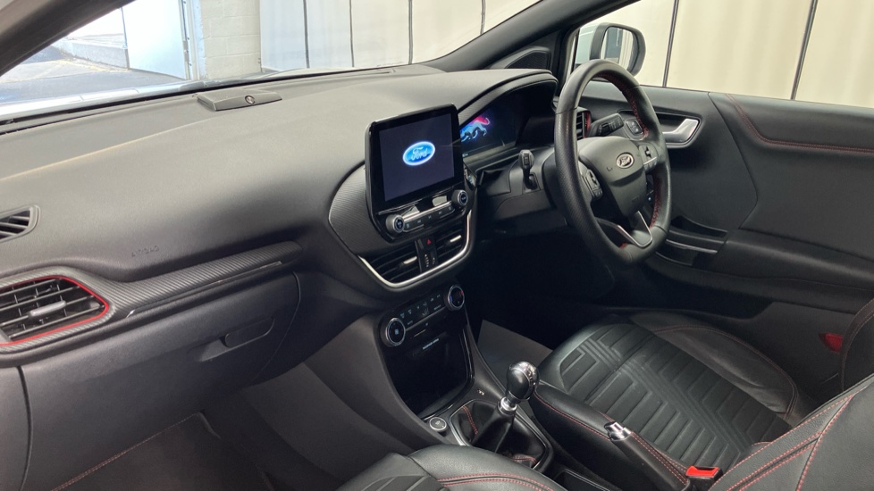 Ford Puma 1.0 EcoBoost Hybrid mHEV 155 ST-Line X 5dr Petrol Hatchback - Image 7