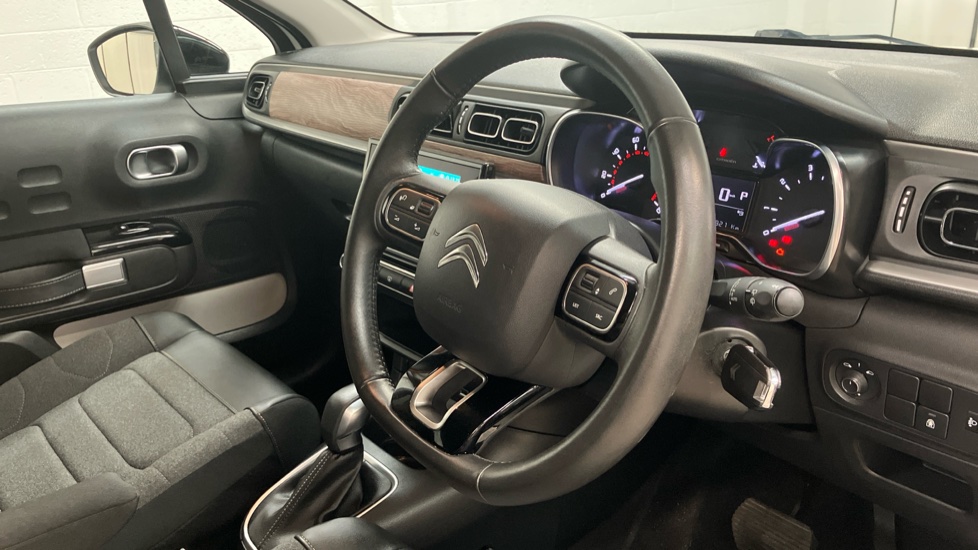 Citroen C3 1.2 PureTech 110 Max 5dr EAT6 Petrol Hatchback - Image 6