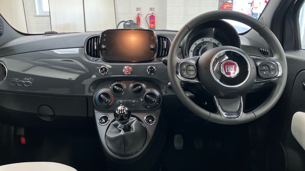 Fiat 500 1.0 Mild Hybrid Dolcevita [Part Leather] 3dr Petrol Hatchback - Image 4