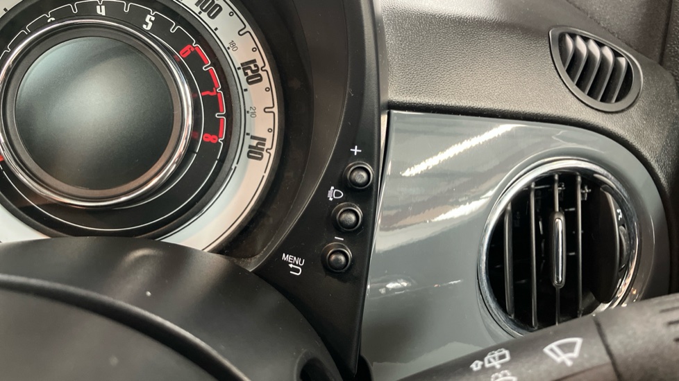 Fiat 500 1.0 Mild Hybrid Dolcevita [Part Leather] 3dr Petrol Hatchback - Image 31