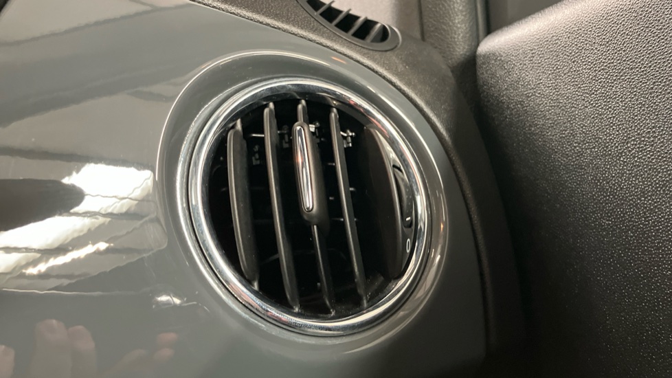 Fiat 500 1.0 Mild Hybrid Dolcevita [Part Leather] 3dr Petrol Hatchback - Image 32