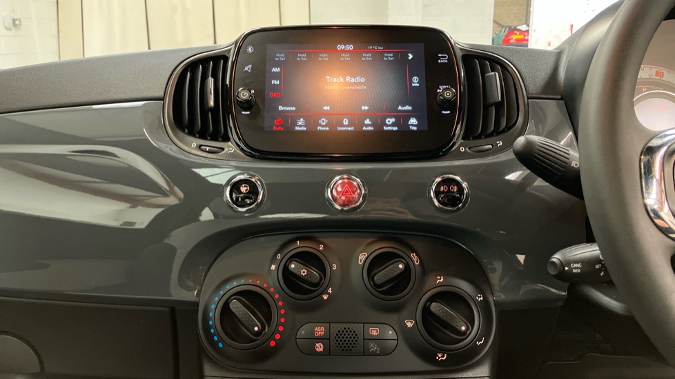 Fiat 500 1.0 Mild Hybrid Dolcevita [Part Leather] 3dr Petrol Hatchback - Image 42