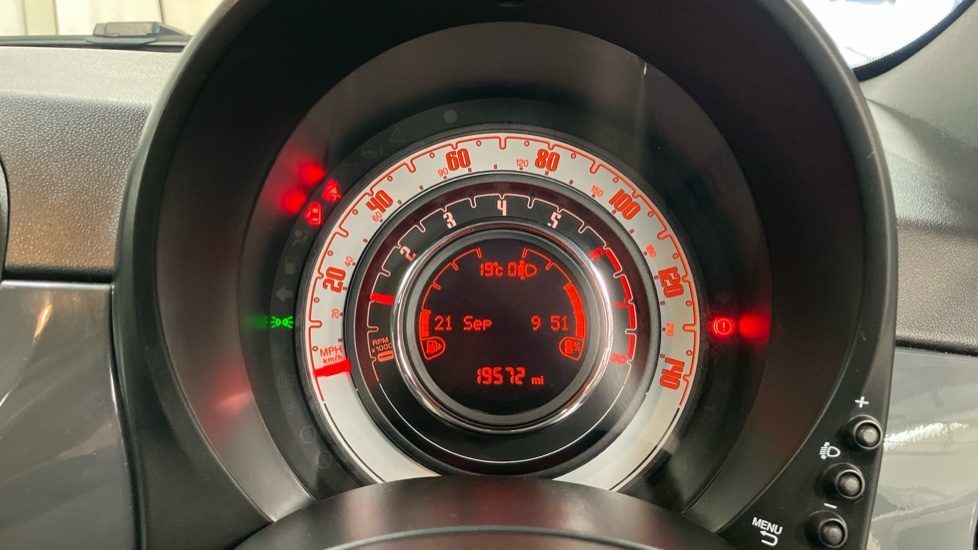 Fiat 500 1.0 Mild Hybrid Dolcevita [Part Leather] 3dr Petrol Hatchback - Image 43