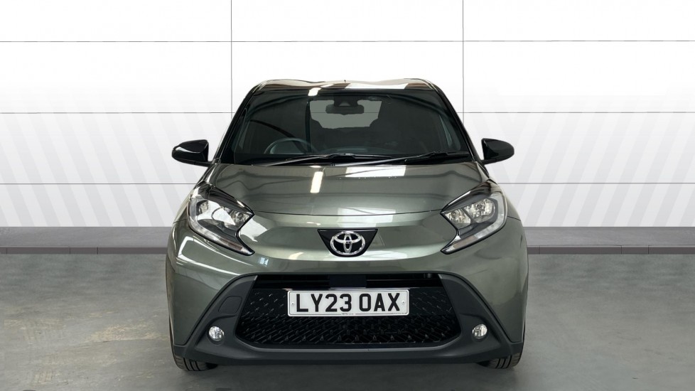 Toyota Aygo X 1.0 VVT-i Edge 5dr Auto Petrol Hatchback - Image 16