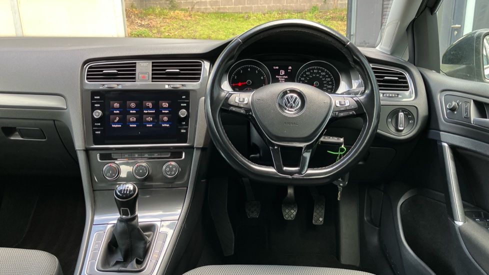 Volkswagen Golf 1.0 TSI 110 SE 5dr Petrol Hatchback - Image 5